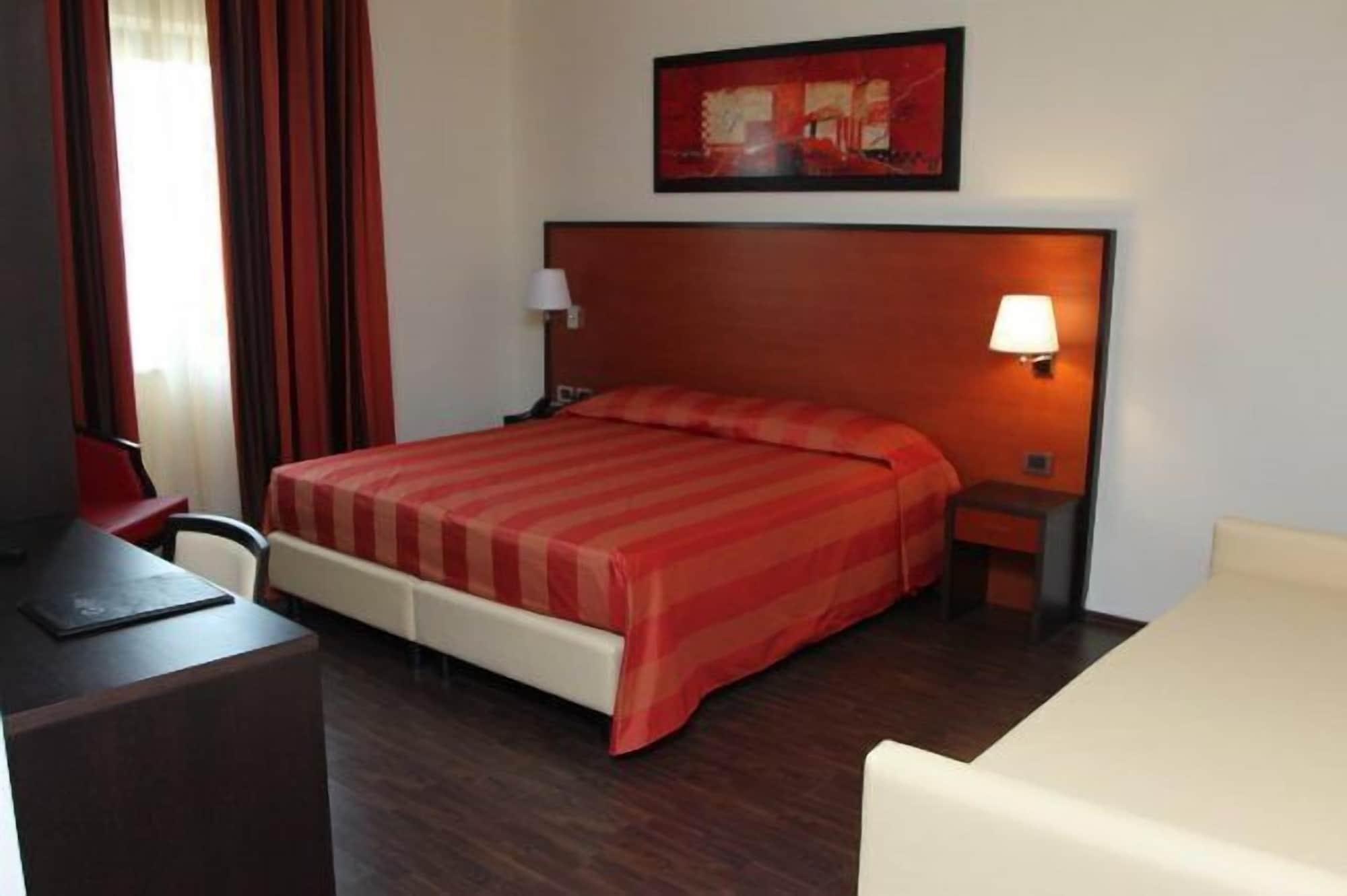 Gullo Hotel Acconia Екстер'єр фото