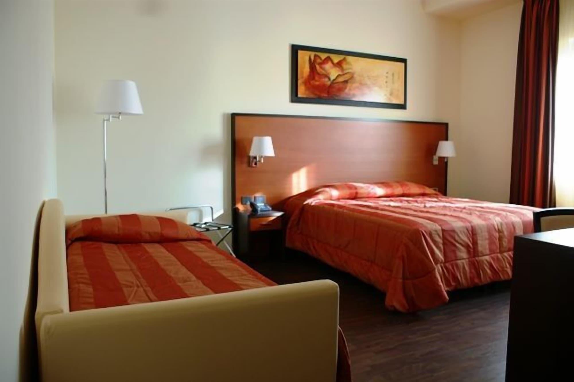 Gullo Hotel Acconia Екстер'єр фото