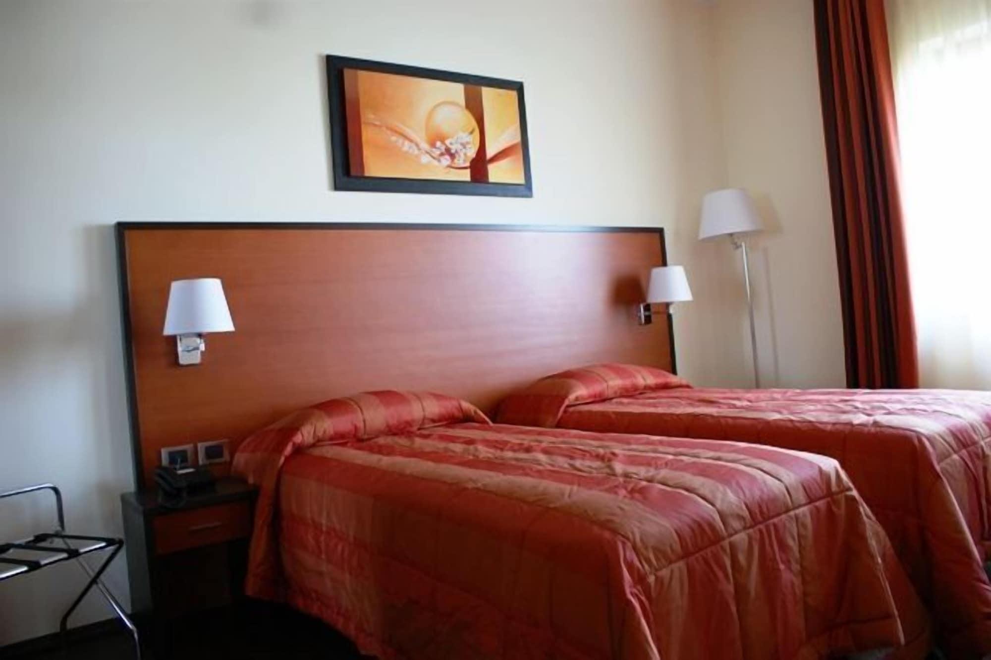 Gullo Hotel Acconia Екстер'єр фото